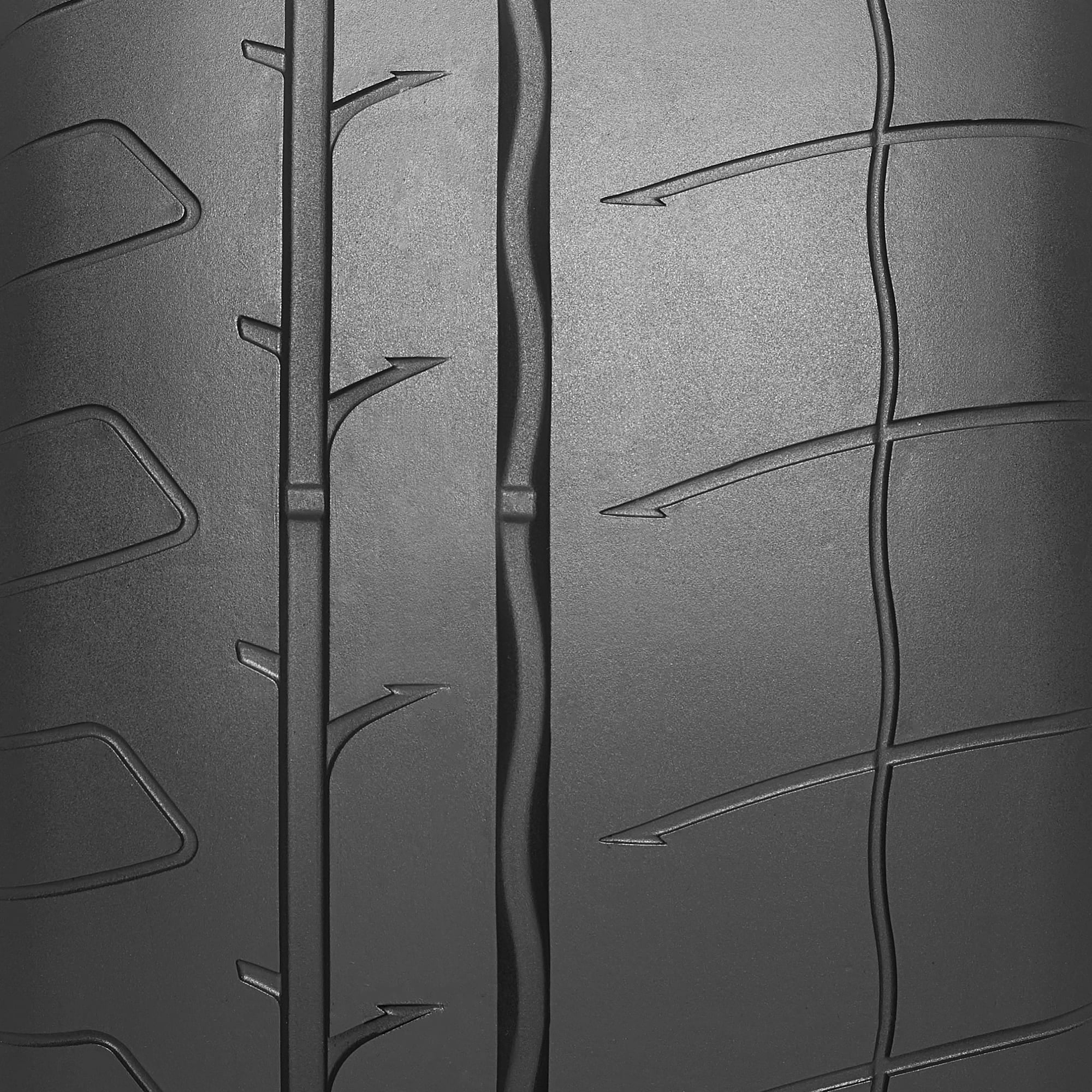 Kumho Ecsta V730 UHP Summer 245/40R18 97W XL Passenger Tire